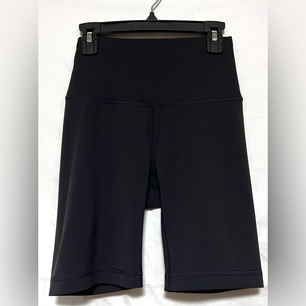 Lululemon Wunder Train Contour Fit High-Rise Shorts Run Yoga Gym Activewear